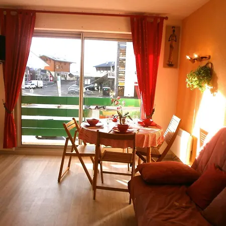 T2 Cosy 4 Pers A Saint-lary Soulan - Pied Des Pistes, Balcon Sud, Ascenseur, Local A - Fr-1-457-238 *